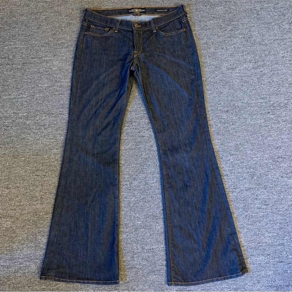 Size 10 Lucky Brand Dark Wash Charlie Flare Jeans